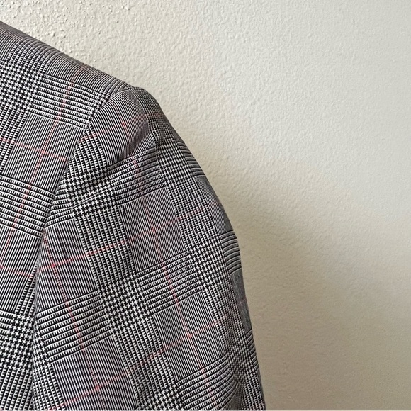 Yves Saint Laurent Yves Saint Laurent - Picture 13 of 14